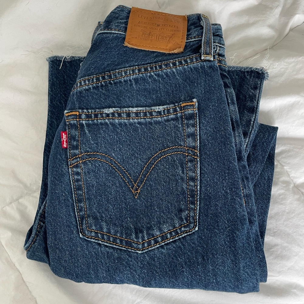 Levi’s Ribcage Straight Ankle Jeans